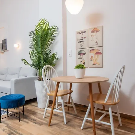 O2 Blue Apartment Thessaloniki Exterior photo